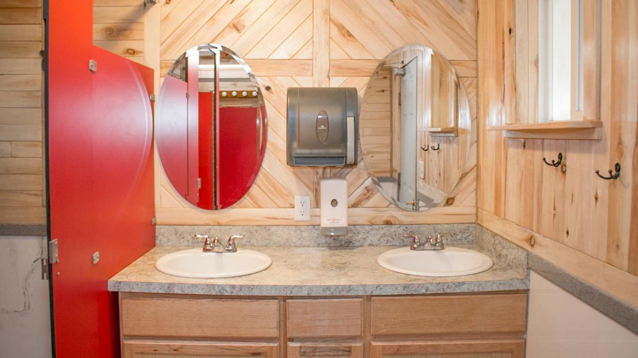 Funstays Glamping Setup Tent In Rv Park #6 Ok-T6 Moab Dış mekan fotoğraf